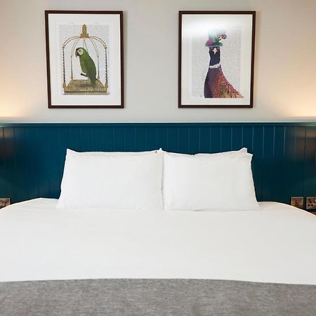 The Caledonian Hotel Leven  Buitenkant foto