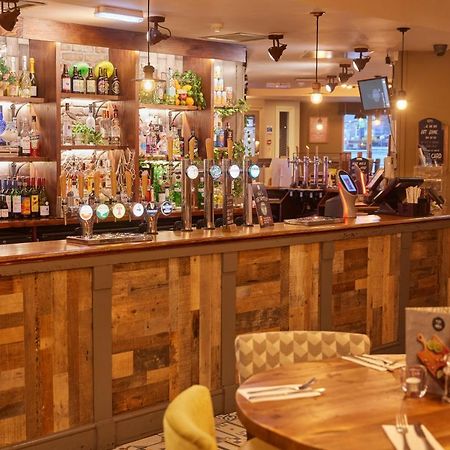 The Caledonian Hotel Leven  Buitenkant foto