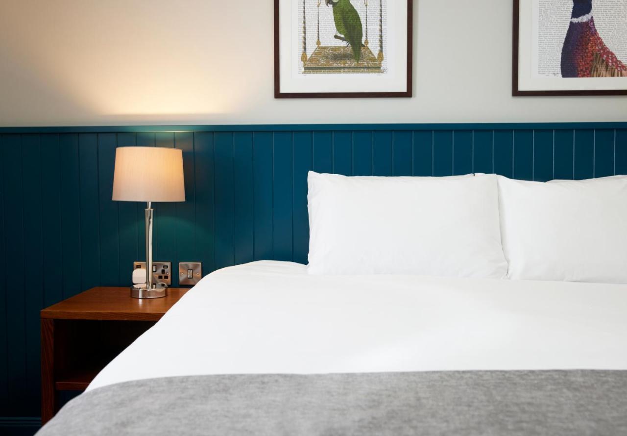 The Caledonian Hotel Leven  Buitenkant foto