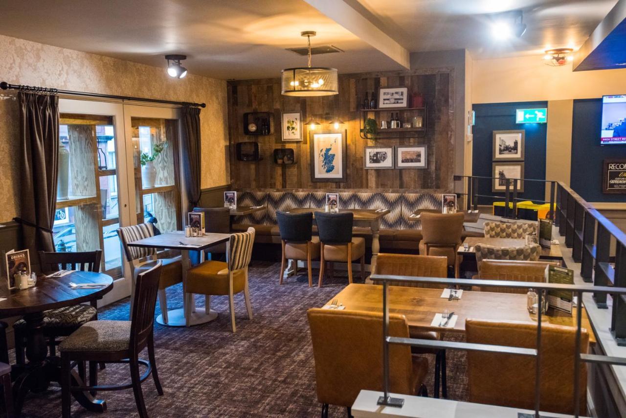 The Caledonian Hotel Leven  Buitenkant foto